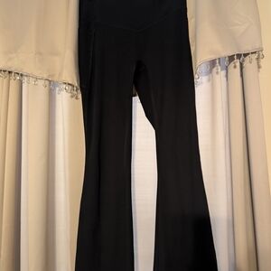 Halara So Cinched Yoga Pants